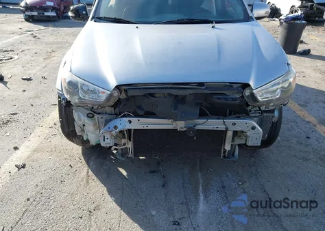 2018 Mitsubishi Outlander Sport 2.4 Se z USA, uszkodzony, nr VIN JA4AP3AW2JU000333